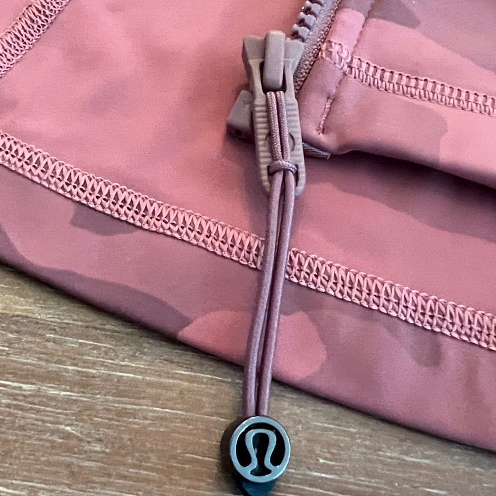 Lululemon Define Jacket Heritage 365 Camo Brier Rose Multi - Picture 7 of 8